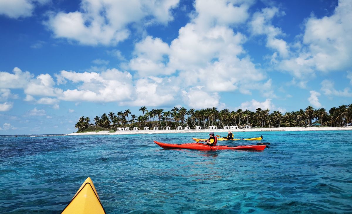 Lighthouse at Halfmoon Caye