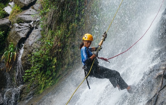 Jungle and beach - Bocawina Rappelling